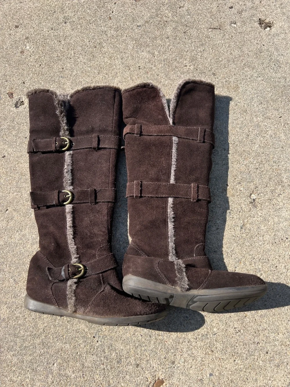 Women’s Knee High Fashion Boots (Size 7M)